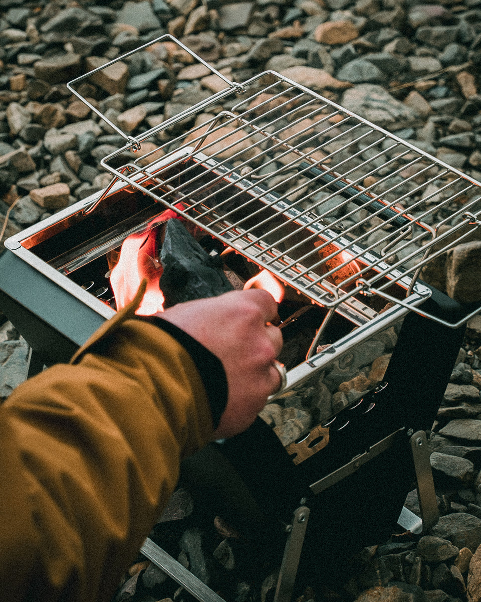 BBQ Briefcase - Cook anywhere with ease on this portable Briefcase